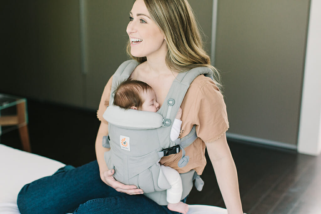 Checking Baby's Position in an Ergobaby Carrier Ergobaby